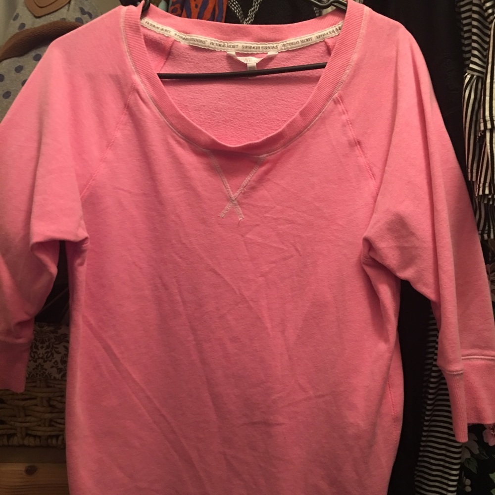 Victoria Secret Sweater 3/4 sleeves